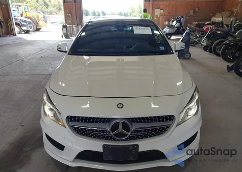 2014 Mercedes-Benz Cla 250 4Matic z USA, uszkodzony, nr VIN WDDSJ4GB9EN153609